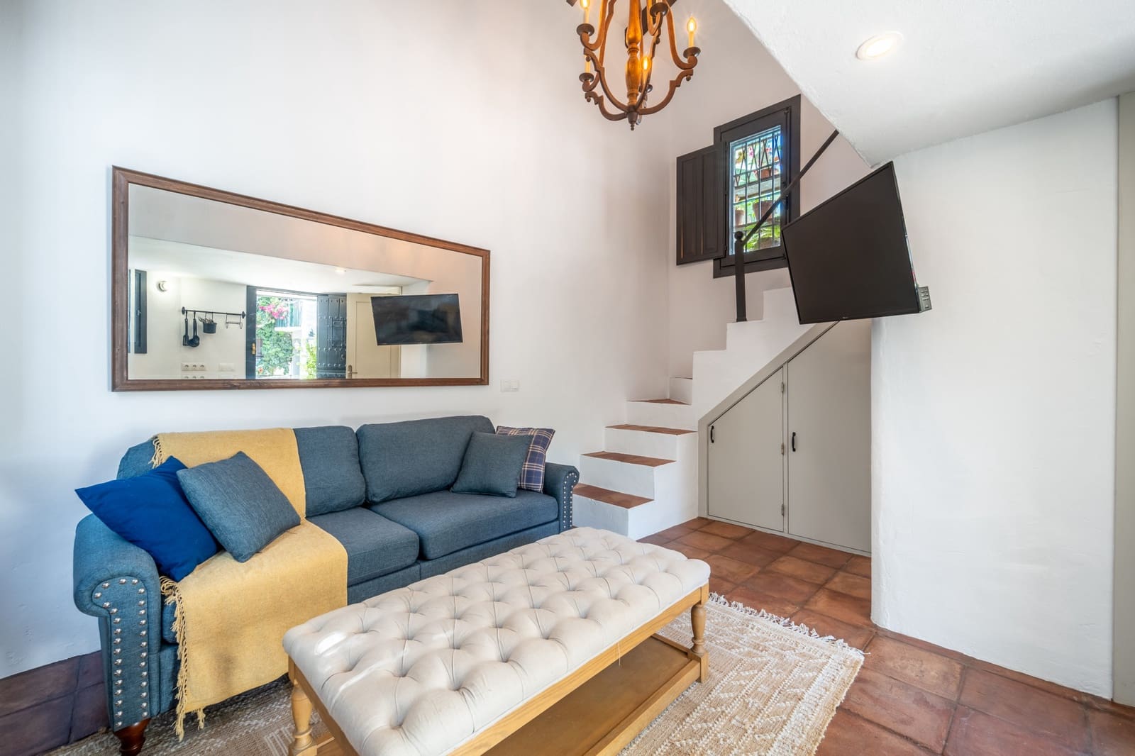 3 slaapkamer Halfvrijstaande villa te koop in Marbella met zwembad - € 1.100.000 (Ref: 9281190)