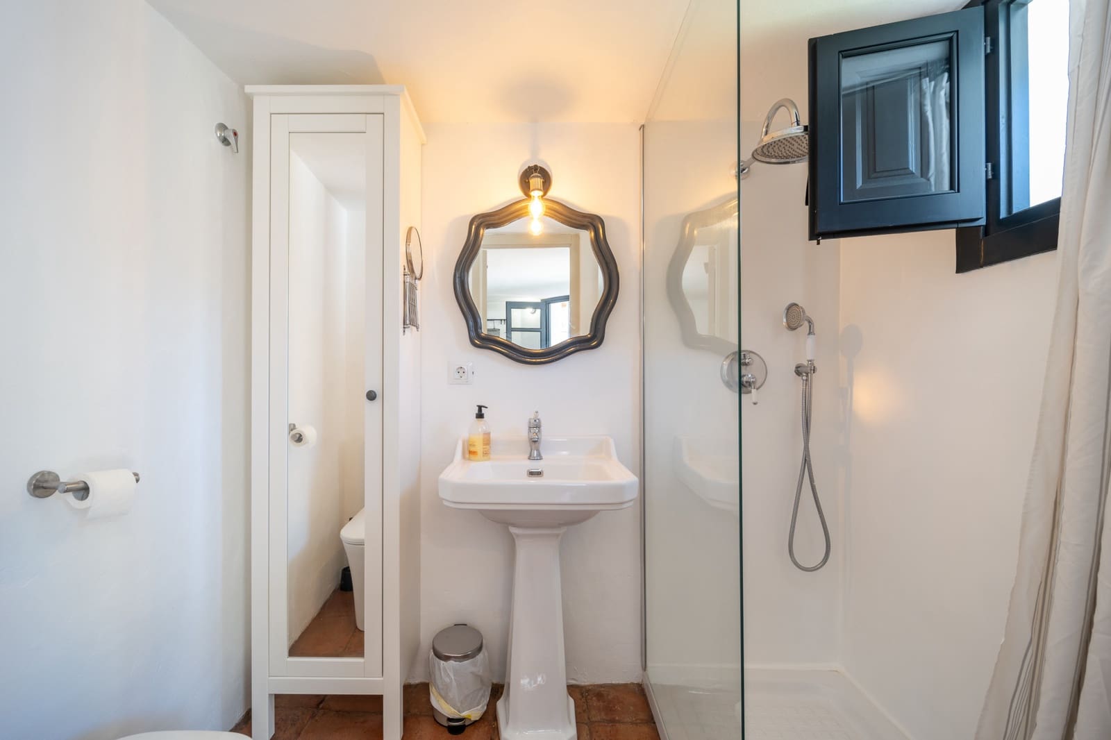 3 slaapkamer Halfvrijstaande villa te koop in Marbella met zwembad - € 1.100.000 (Ref: 9281190)