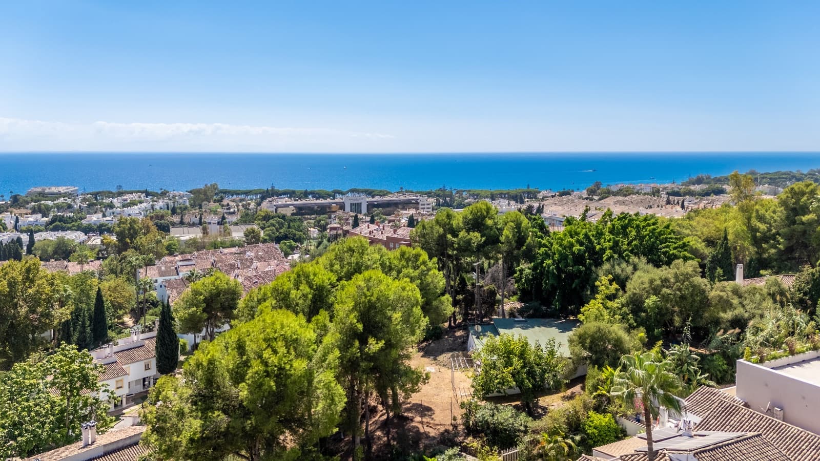 3 slaapkamer Halfvrijstaande villa te koop in Marbella met zwembad - € 1.100.000 (Ref: 9281190)