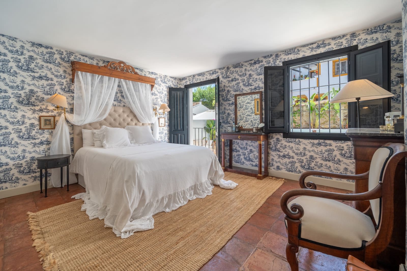 3 slaapkamer Halfvrijstaande villa te koop in Marbella met zwembad - € 1.100.000 (Ref: 9281190)