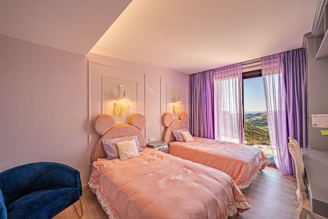 4 chambre Appartement à vendre à La Quinta, Benahavís avec piscine garage - 1 700 000 € (Ref: 9281191)