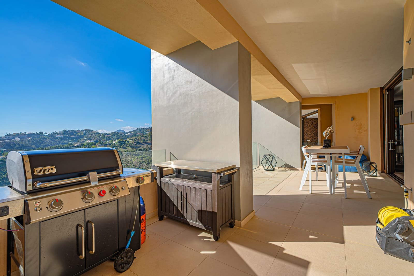 4 chambre Appartement à vendre à La Quinta avec piscine garage - 1 700 000 € (Ref: 9281191)