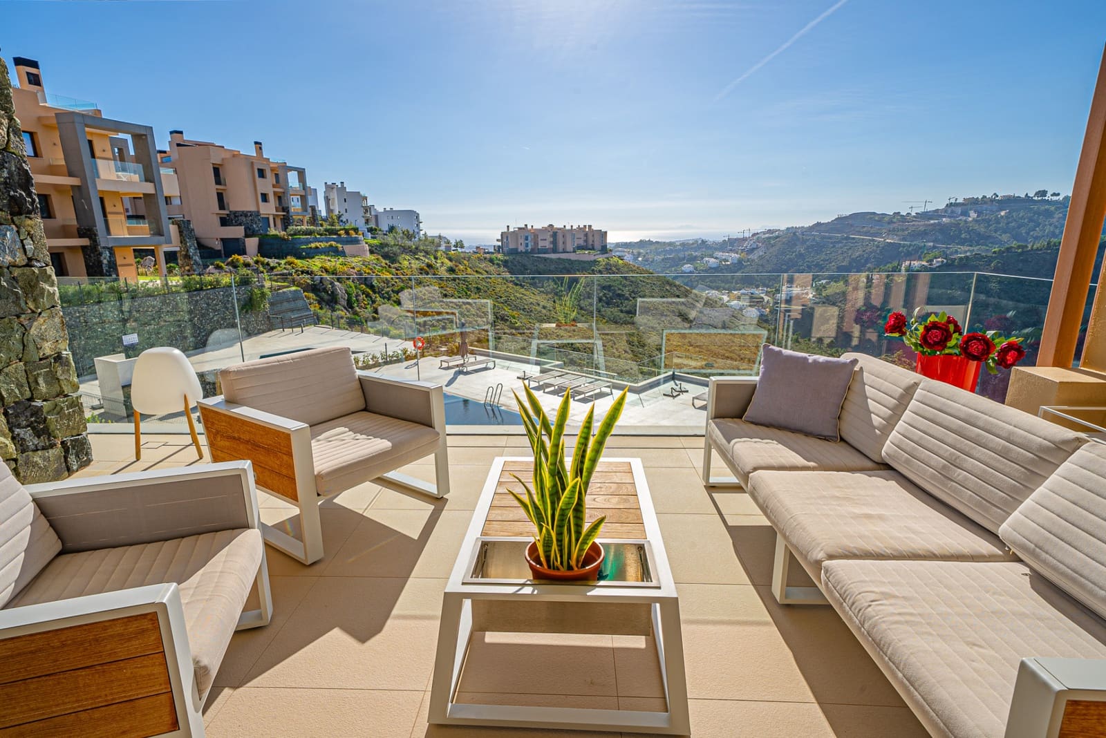 4 chambre Appartement à vendre à La Quinta avec piscine garage - 1 700 000 € (Ref: 9281191)