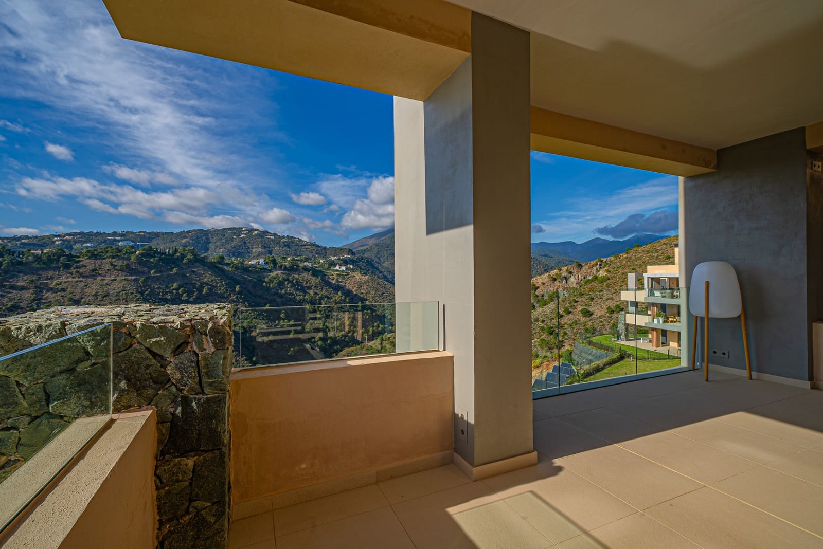 4 chambre Appartement à vendre à La Quinta avec piscine garage - 1 700 000 € (Ref: 9281191)