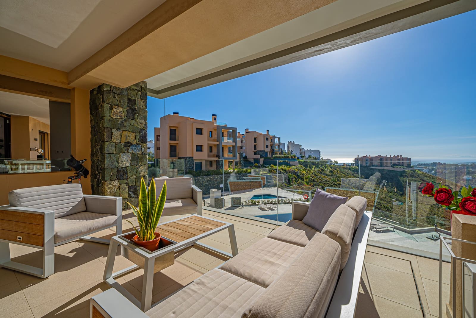 4 chambre Appartement à vendre à La Quinta avec piscine garage - 1 700 000 € (Ref: 9281191)