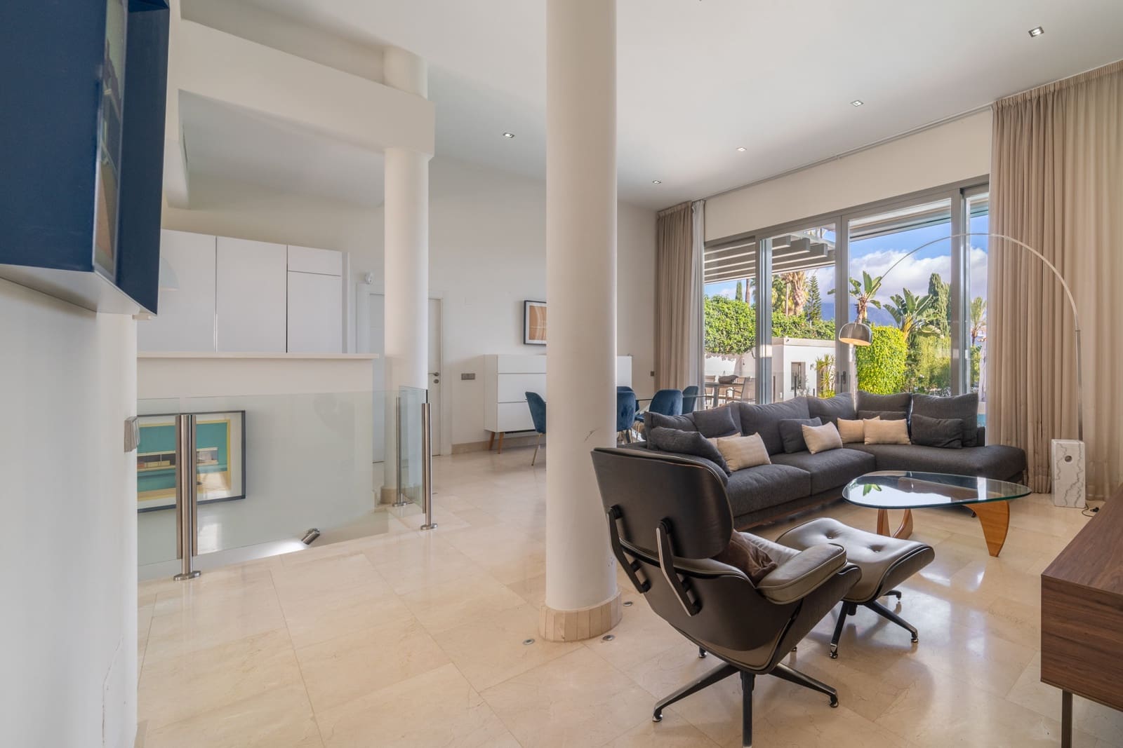 5 soveværelse Villa til leje i La Quinta med swimmingpool - € 10.500 (Ref: 9289641)