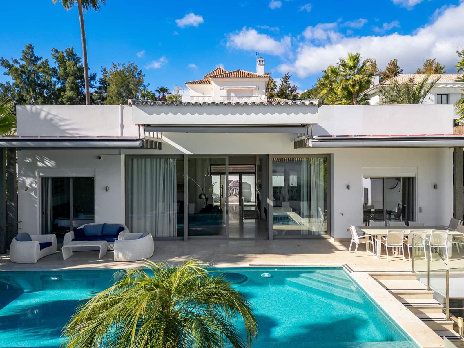 5 soveværelse Villa til leje i La Quinta med swimmingpool - € 10.500 (Ref: 9289641)