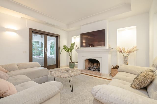 6 soverom Villa til leie i Guadalmina Baja, Marbella med svømmebasseng garasje - € 12 500 (Ref: 9289642)