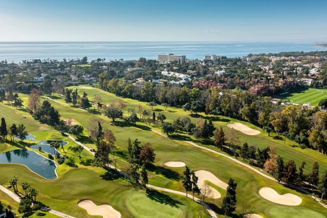 6 soverom Villa til leie i Guadalmina Baja, Marbella med svømmebasseng garasje - € 12 500 (Ref: 9289642)