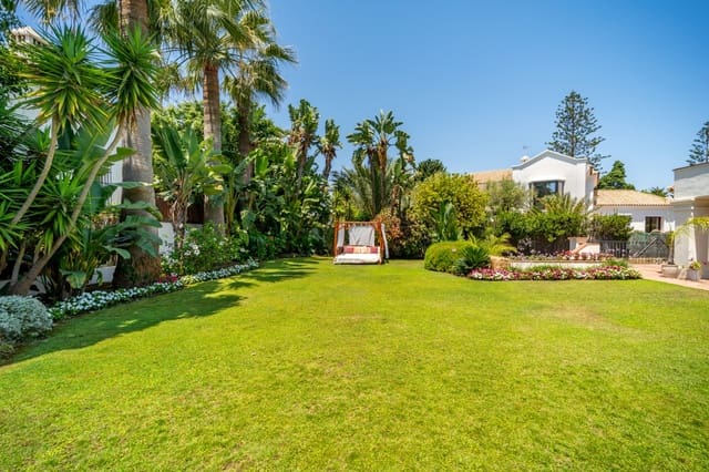 6 soverom Villa til leie i Guadalmina Baja, Marbella med svømmebasseng garasje - € 12 500 (Ref: 9289642)