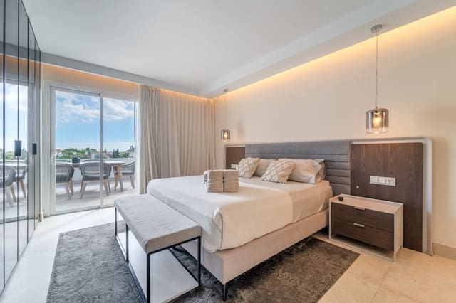 3 slaapkamer Appartement te huur in Marbella met zwembad garage - € 9.200 (Ref: 9296392)