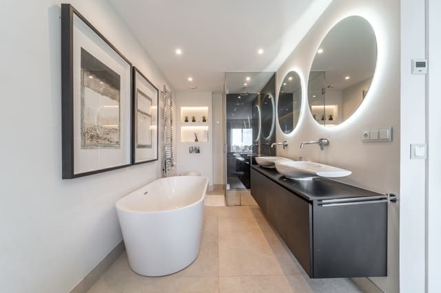 3 soverom Leilighet til leie i Marbella med svømmebasseng garasje - € 9 200 (Ref: 9296392)
