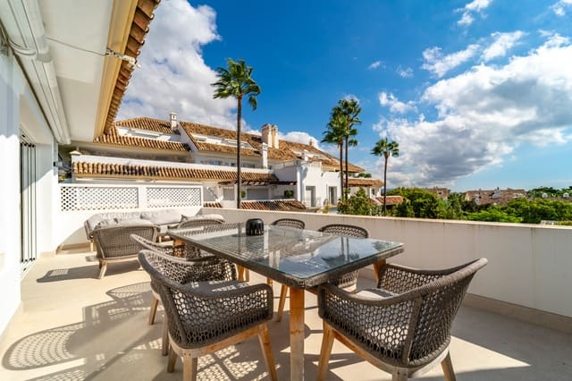 3 soverom Leilighet til leie i Marbella med svømmebasseng garasje - € 9 200 (Ref: 9296392)