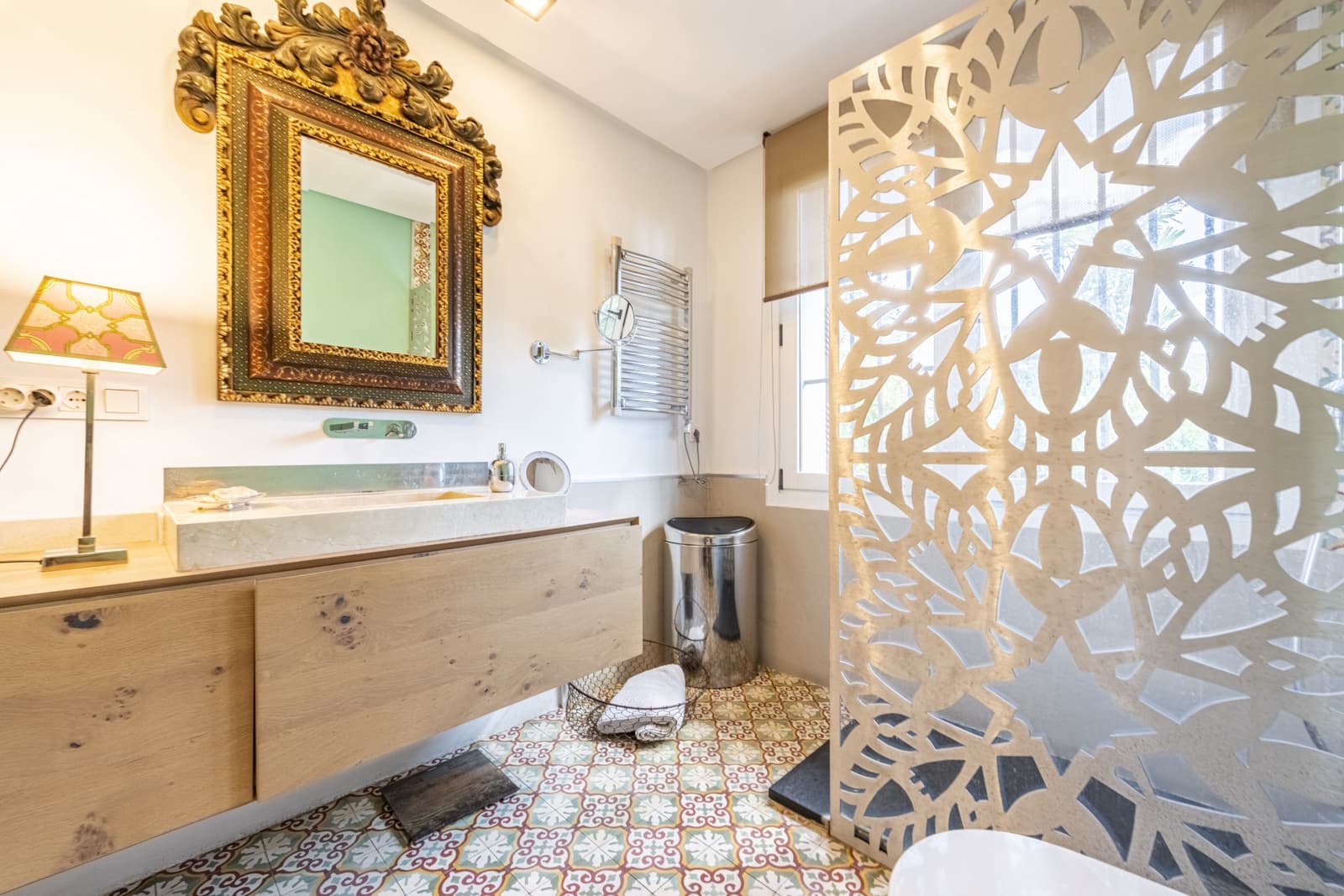 5 bedroom Villa for sale in Marbella with pool garage - € 2,790,000 (Ref: 9297136)