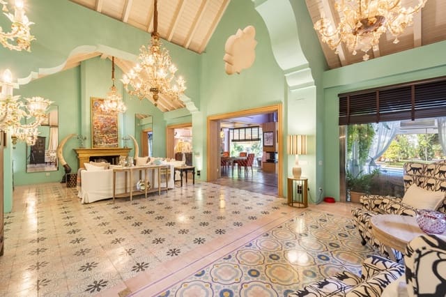 5 slaapkamer Villa te koop in Marbella met zwembad garage - € 2.790.000 (Ref: 9297136)