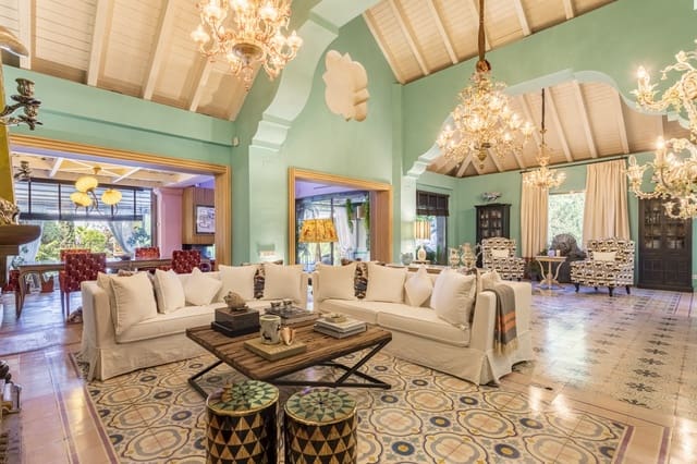 5 slaapkamer Villa te koop in Marbella met zwembad garage - € 2.790.000 (Ref: 9297136)