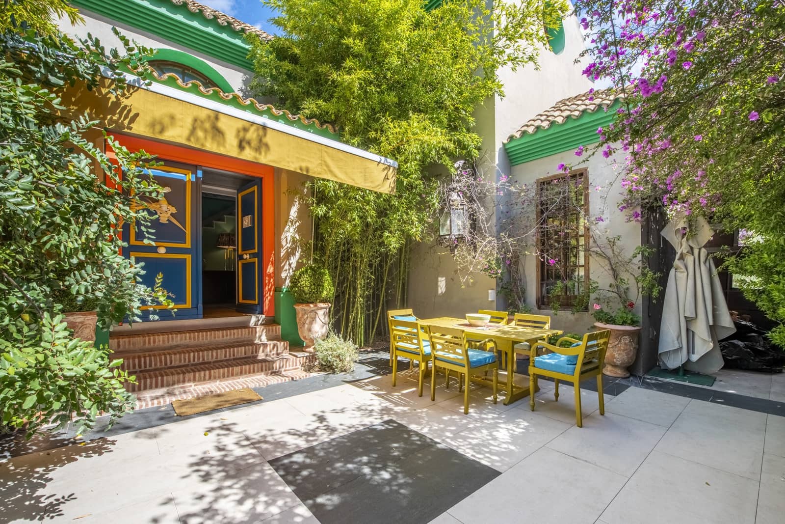 5 bedroom Villa for sale in Marbella with pool garage - € 2,790,000 (Ref: 9297136)