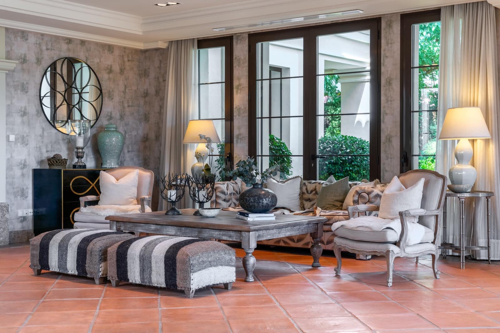 8 soveværelse Villa til salg i Guadalmina med swimmingpool garage - € 7.500.000 (Ref: 9303327)