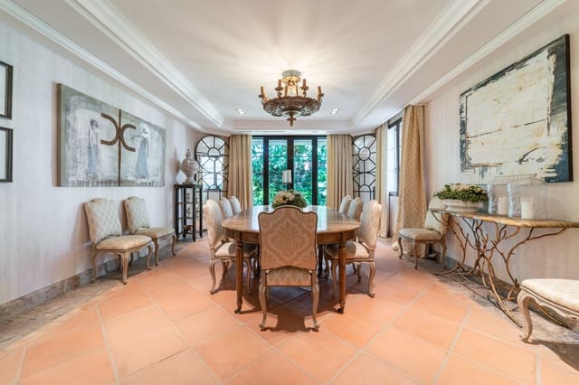 8 soveværelse Villa til salg i Guadalmina Baja, Marbella med swimmingpool garage - € 7.500.000 (Ref: 9303327)