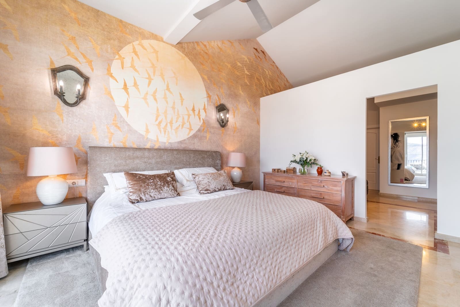 3 quarto Moradia para venda em Istan com piscina garagem - 1 695 000 € (Ref: 9303329)