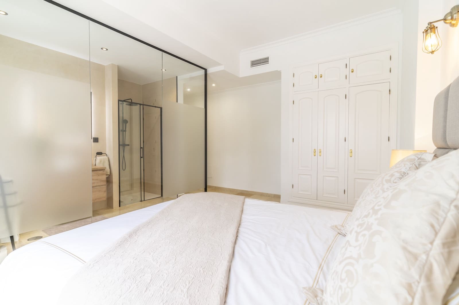 4 camera da letto Villa in vendita in Istan con piscina garage - 1.650.000 € (Rif: 9303329)