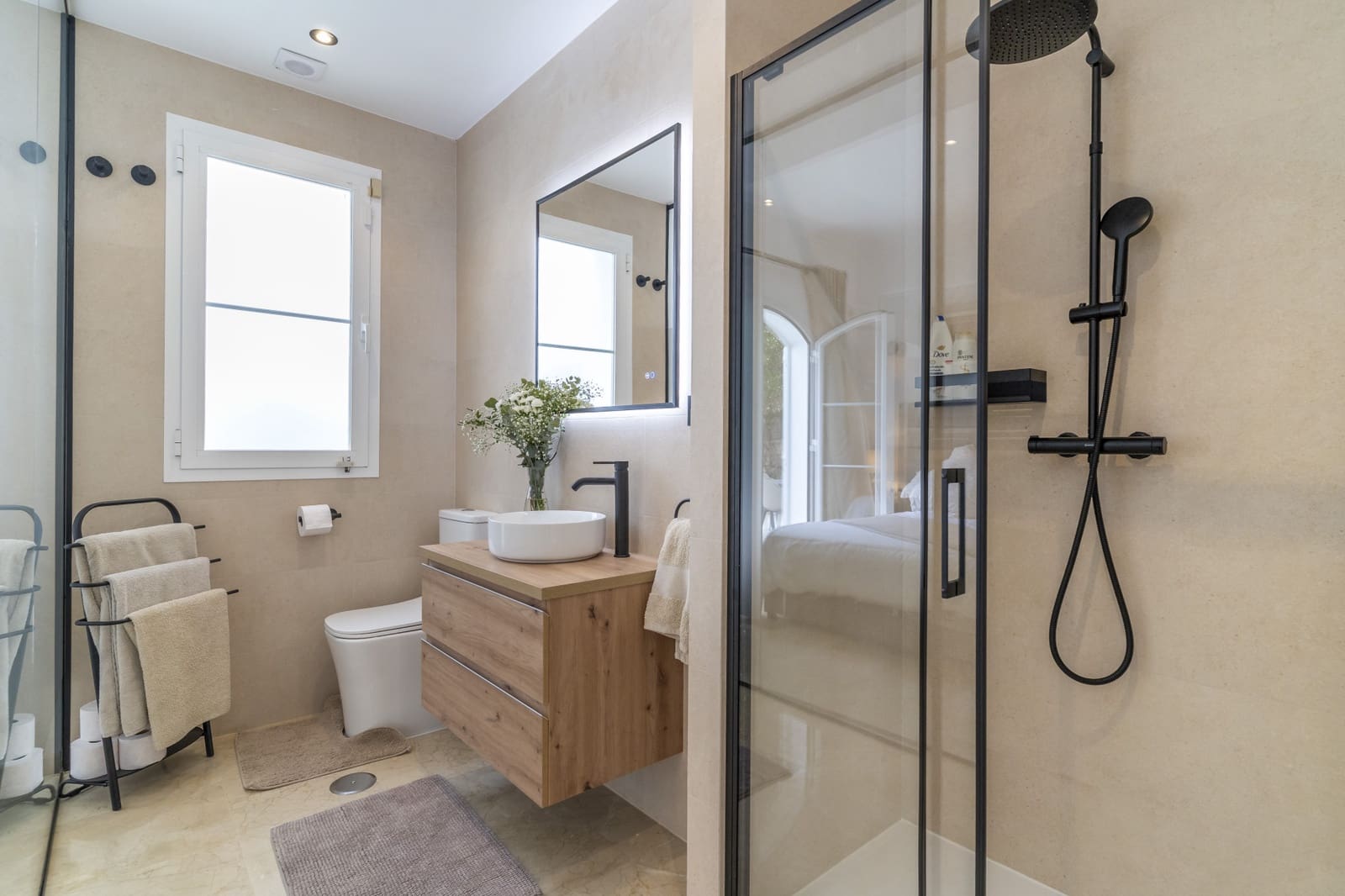 4 camera da letto Villa in vendita in Istan con piscina garage - 1.650.000 € (Rif: 9303329)