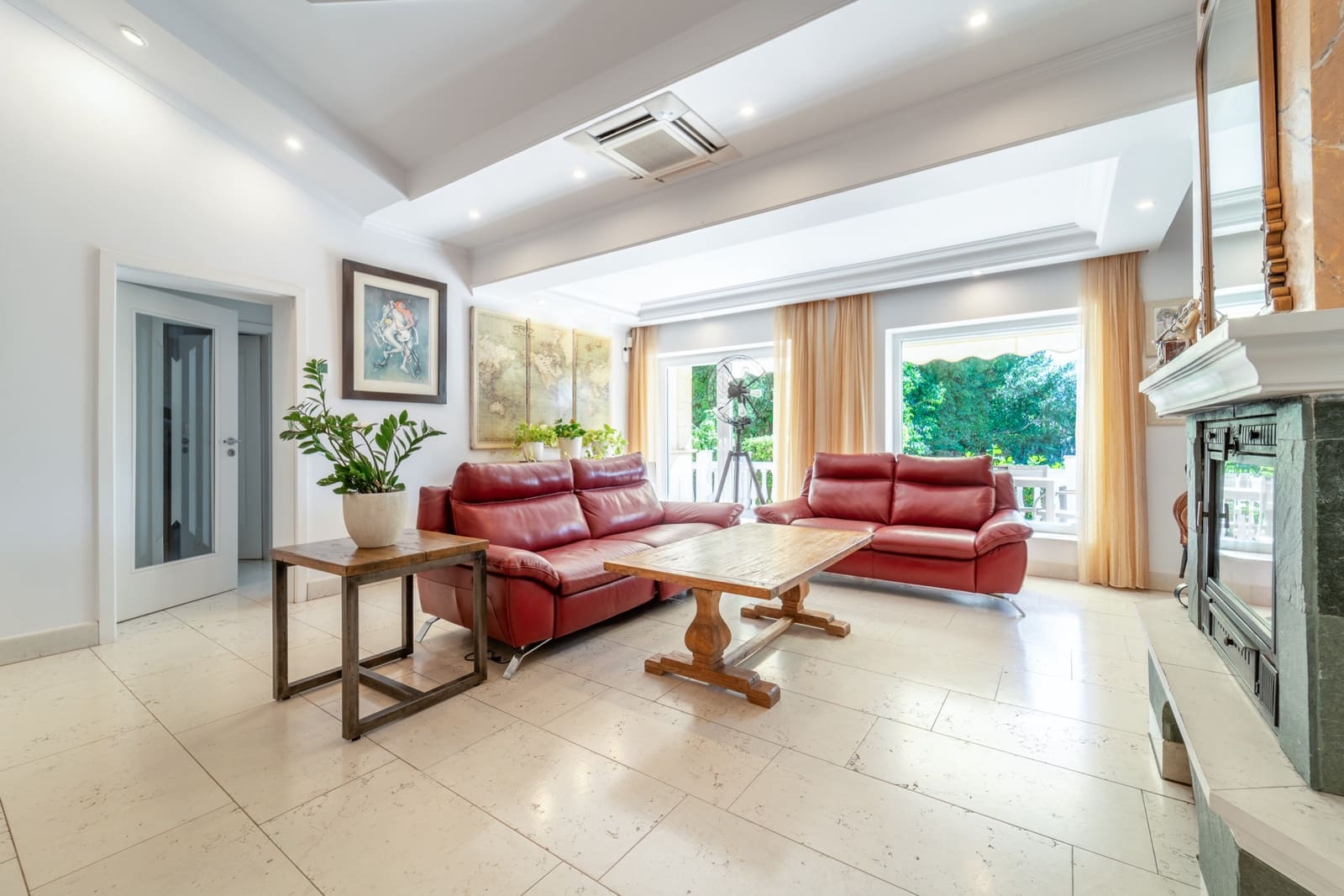 5 soveværelse Villa til salg i Marbella med swimmingpool garage - € 1.695.000 (Ref: 9303331)