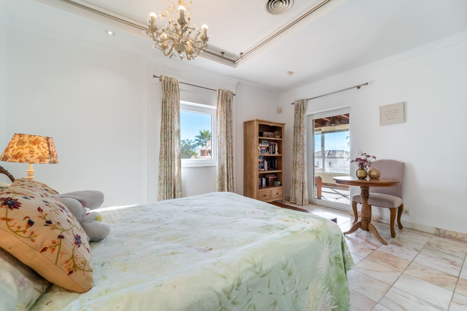 5 soveværelse Villa til salg i Marbella med swimmingpool garage - € 1.695.000 (Ref: 9303331)