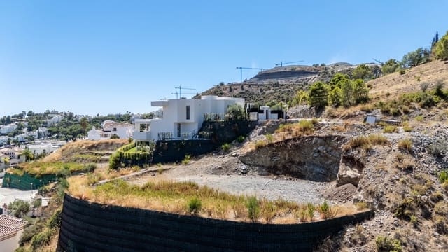 Terrain à Bâtir à vendre à Benahavís - 1 695 000 € (Ref: 9303332)