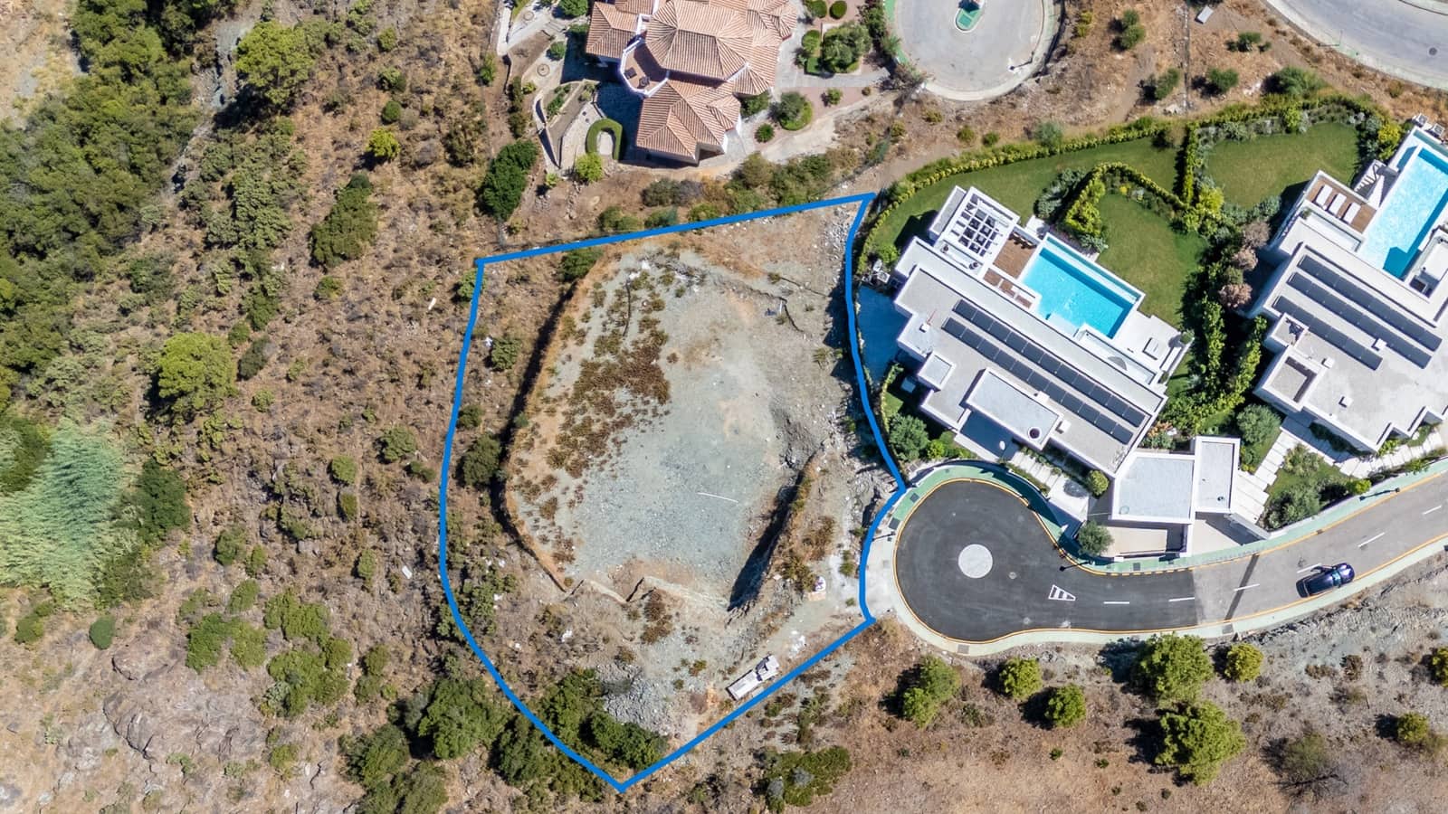 Bouwgrond te koop in Benahavis - € 1.695.000 (Ref: 9303332)