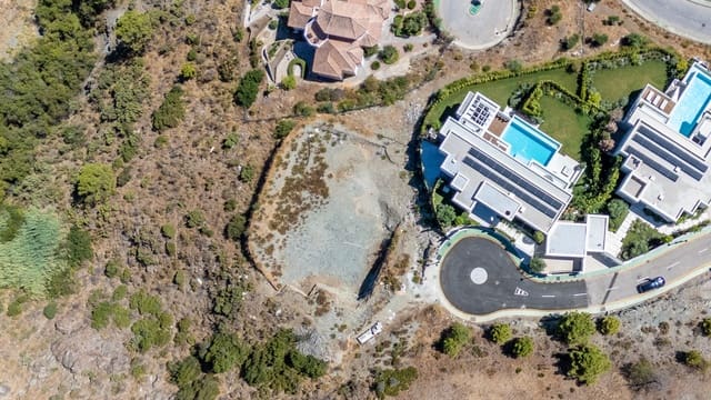 Terrain à Bâtir à vendre à Benahavís - 1 695 000 € (Ref: 9303332)