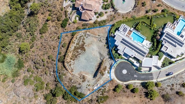 Terrain à Bâtir à vendre à Benahavís - 1 695 000 € (Ref: 9303332)