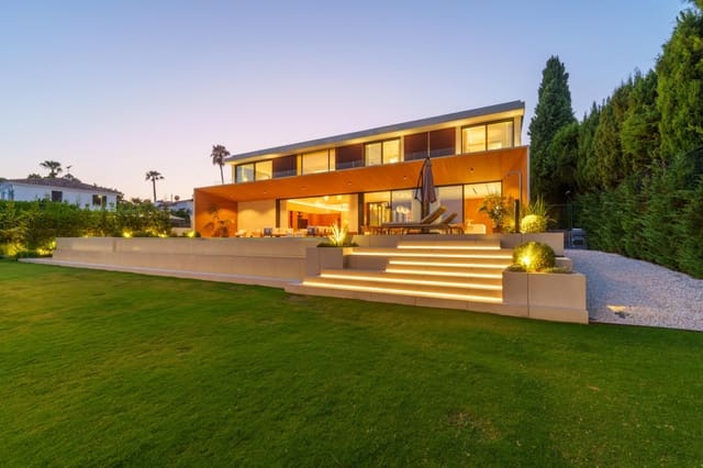 6 makuuhuone Huvila myytävänä paikassa Guadalmina Alta, Marbella mukana uima-altaan 
autotalli - 5 995 000 € (Ref: 9310737)