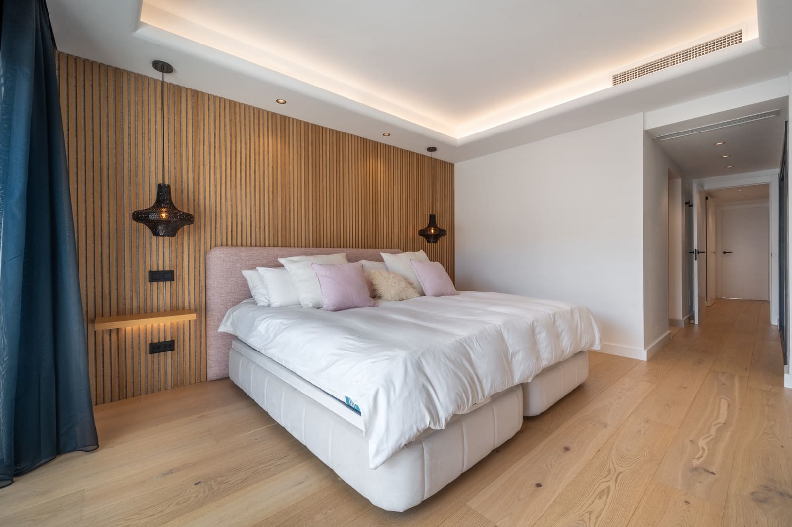 3 bedroom Apartment for rent in Marbella with pool garage - € 13,000 (Ref: 9312035)