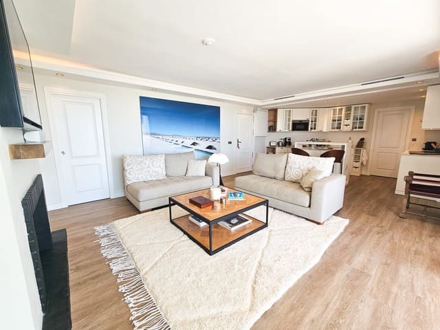 2 sovrum Lägenhet att hyra i Marbella med garage - 4 500 € (Ref: 9312036)