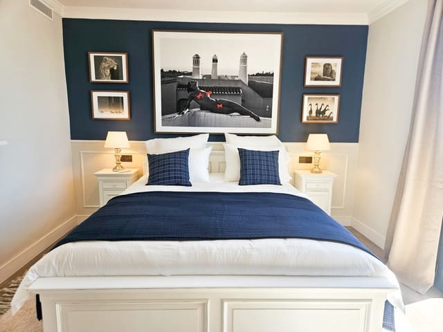 2 sovrum Lägenhet att hyra i Marbella med garage - 4 500 € (Ref: 9312036)