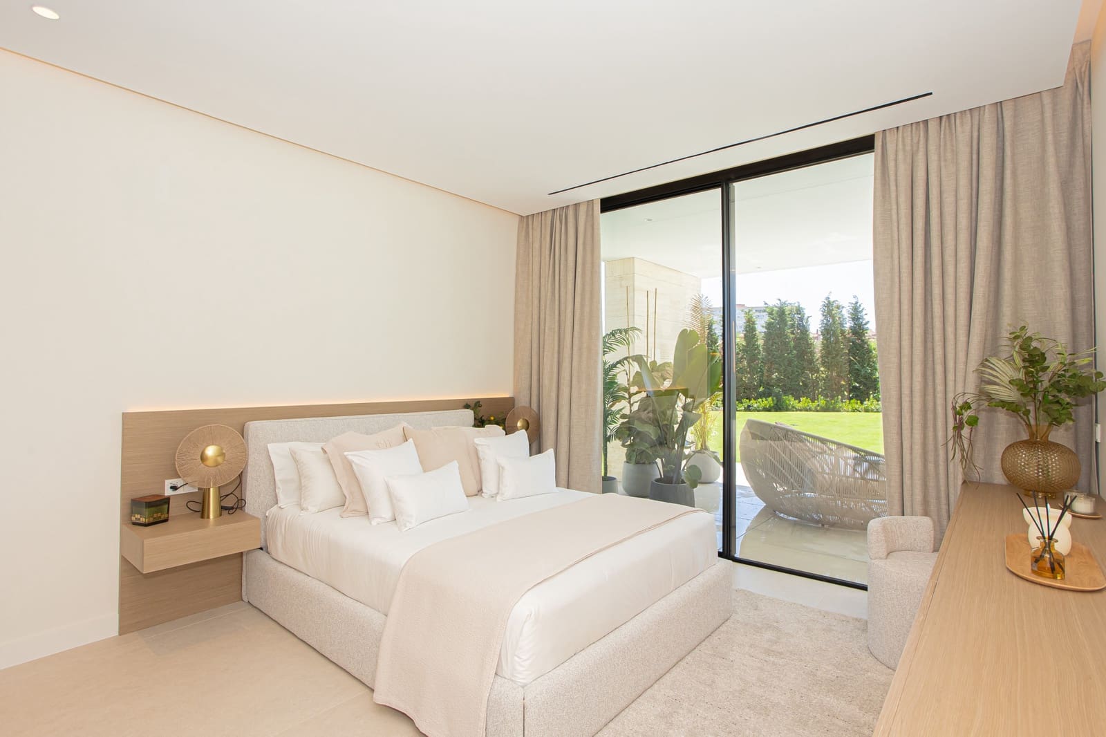 7 bedroom Villa for sale in Marbella with pool garage - € 8,750,000 (Ref: 9312601)