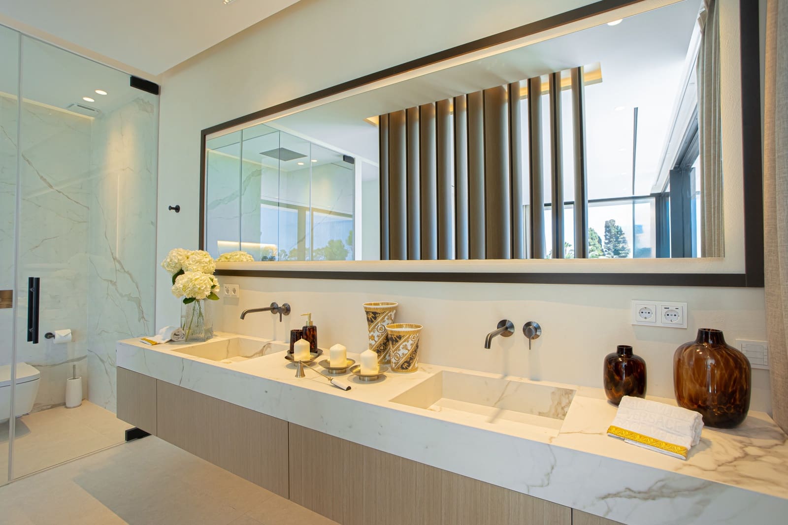 7 bedroom Villa for sale in Marbella with pool garage - € 8,750,000 (Ref: 9312601)