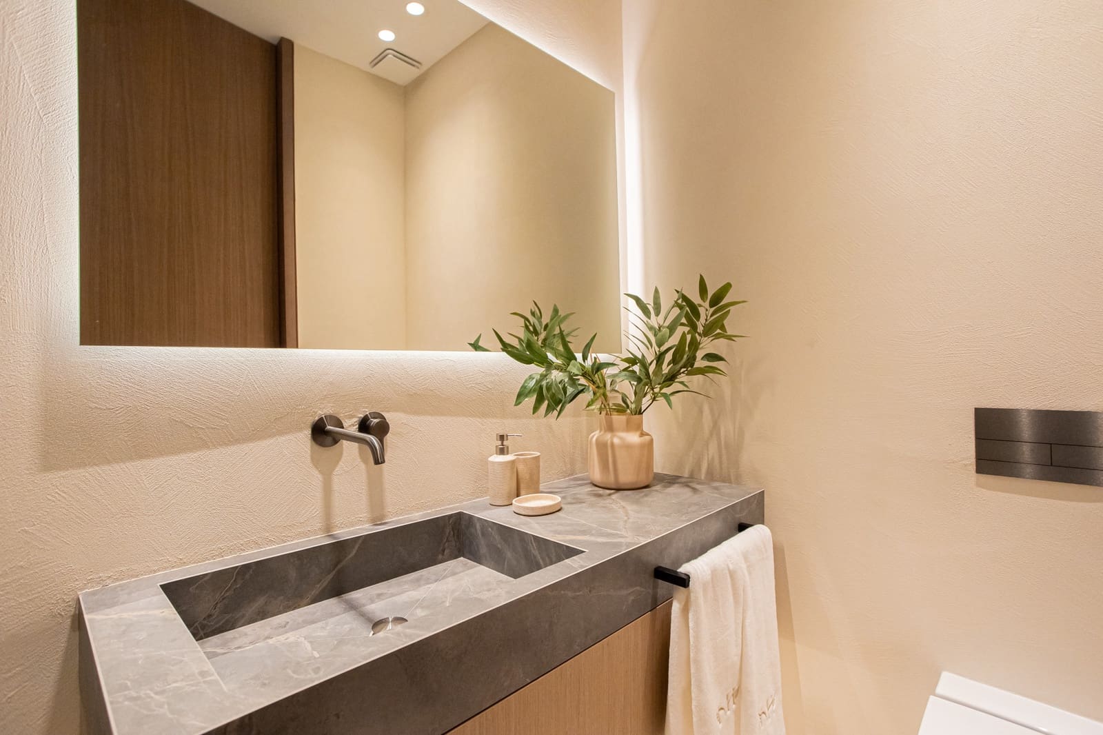 7 bedroom Villa for sale in Marbella with pool garage - € 8,750,000 (Ref: 9312601)