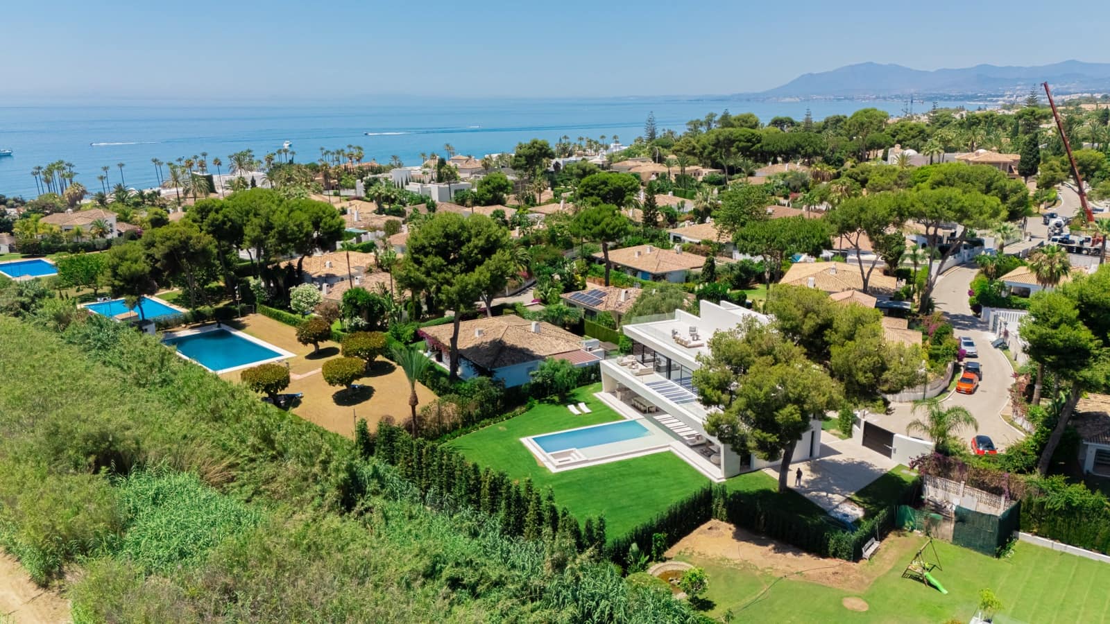 6 bedroom Villa for sale in Marbella with pool garage - € 8,750,000 (Ref: 9312601)