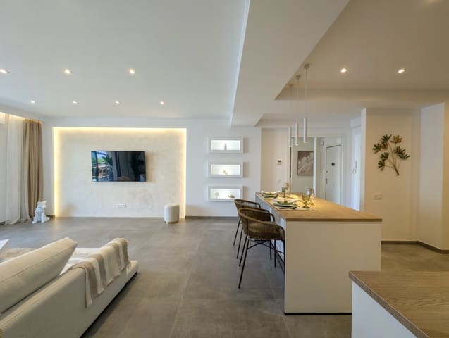 2 chambre Appartement à vendre à San Pedro de Alcantara, Marbella avec piscine garage - 1 095 000 € (Ref: 9312602)