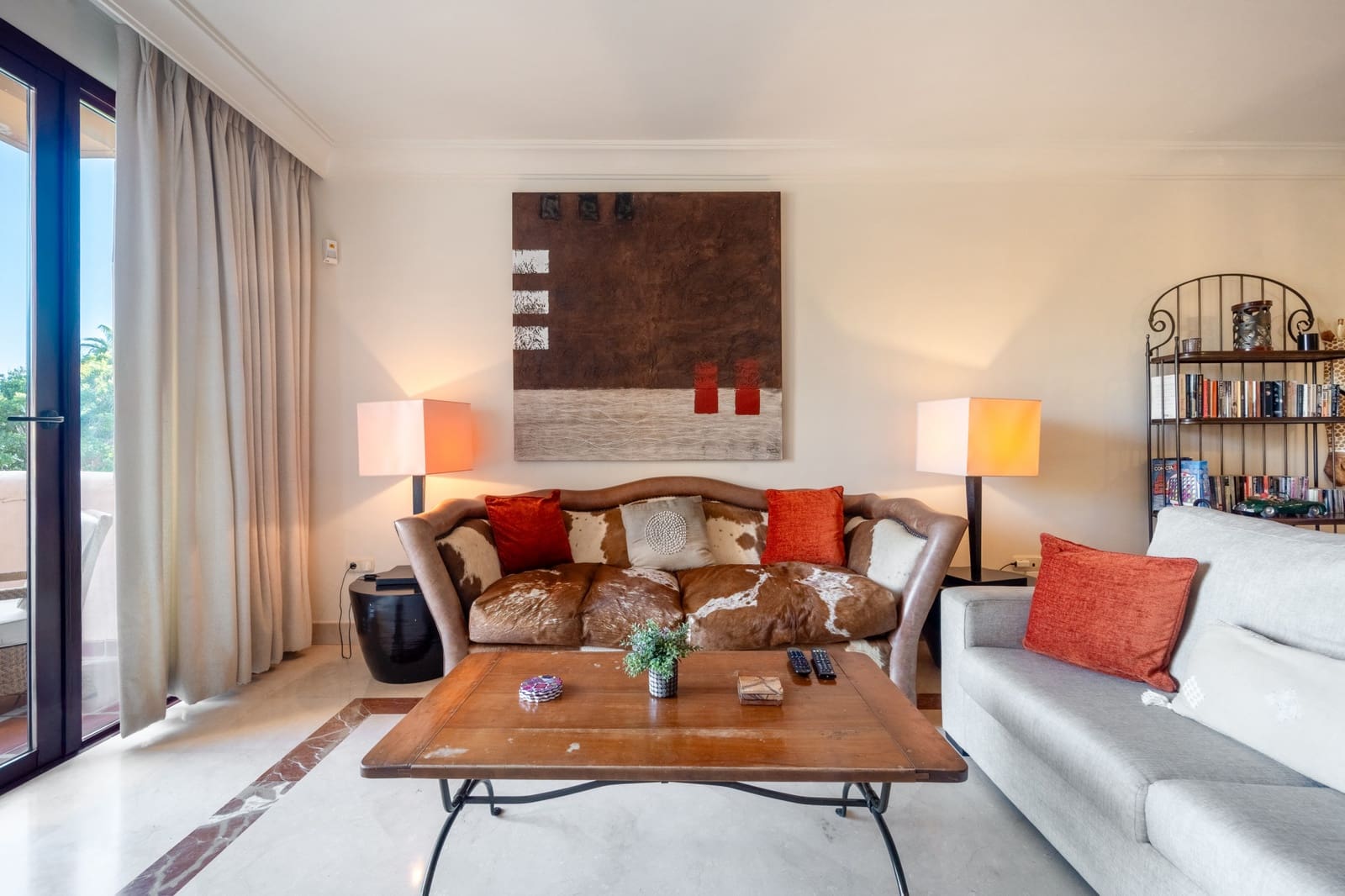 2 bedroom Apartment for sale in San Pedro de Alcantara with pool garage - € 795,000 (Ref: 9317664)