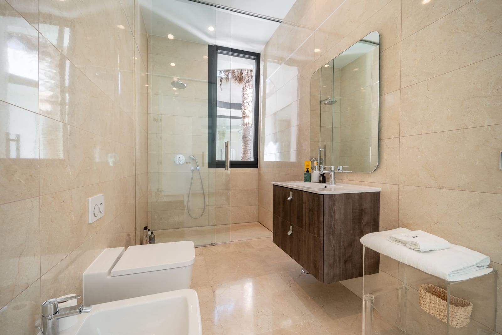 5 slaapkamer Villa te koop in Benahavis met zwembad garage - € 3.950.000 (Ref: 9330477)