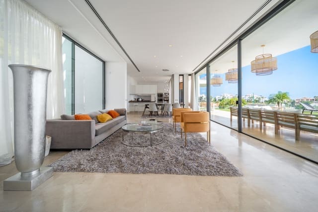 5 Zimmer Villa zu verkaufen in Benahavís mit Pool Garage - 3.950.000 € (Ref: 9330477)