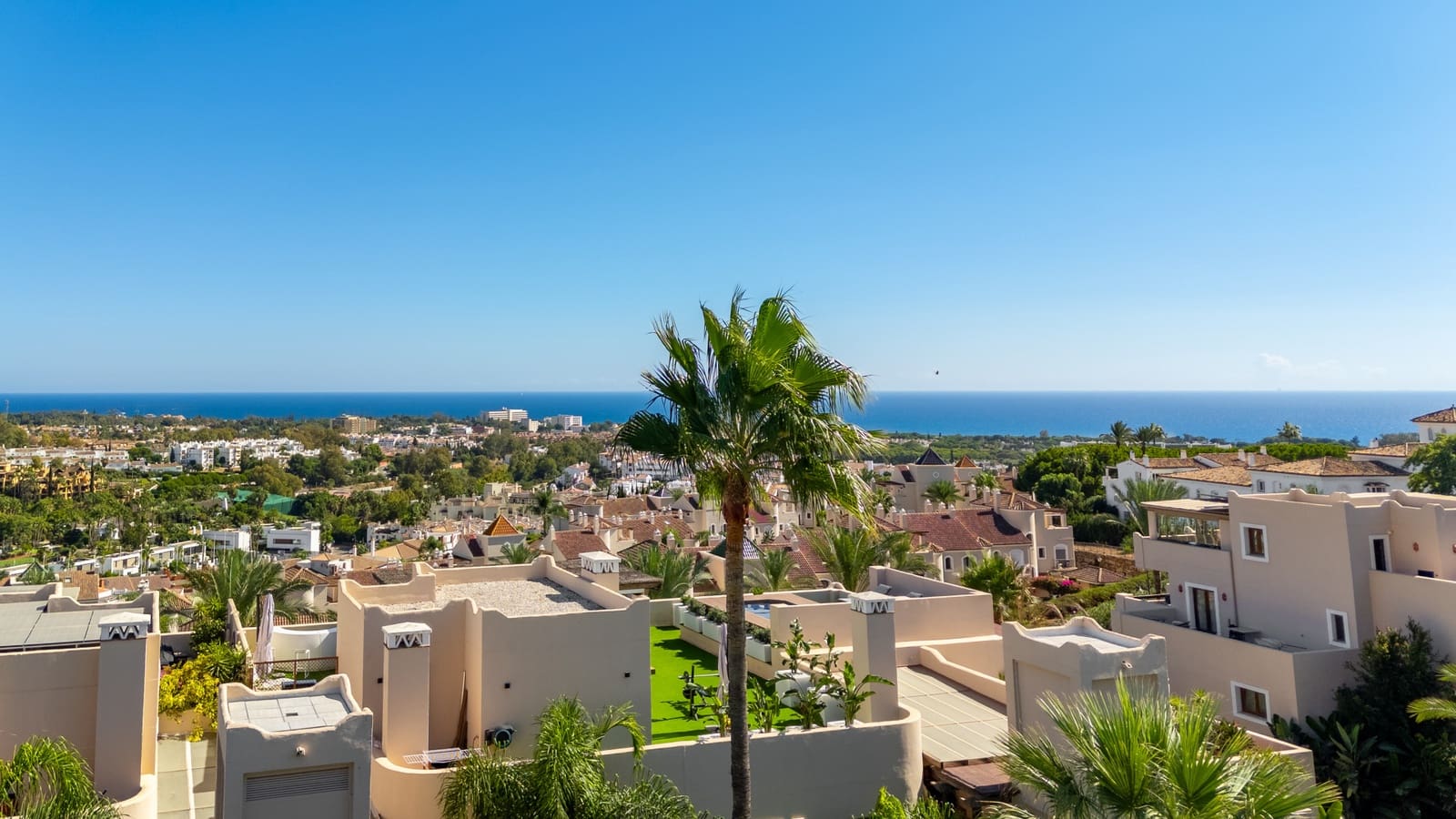 3 soverom Penthouse til salgs i Cancelada med svømmebasseng garasje - € 1 495 000 (Ref: 9337782)