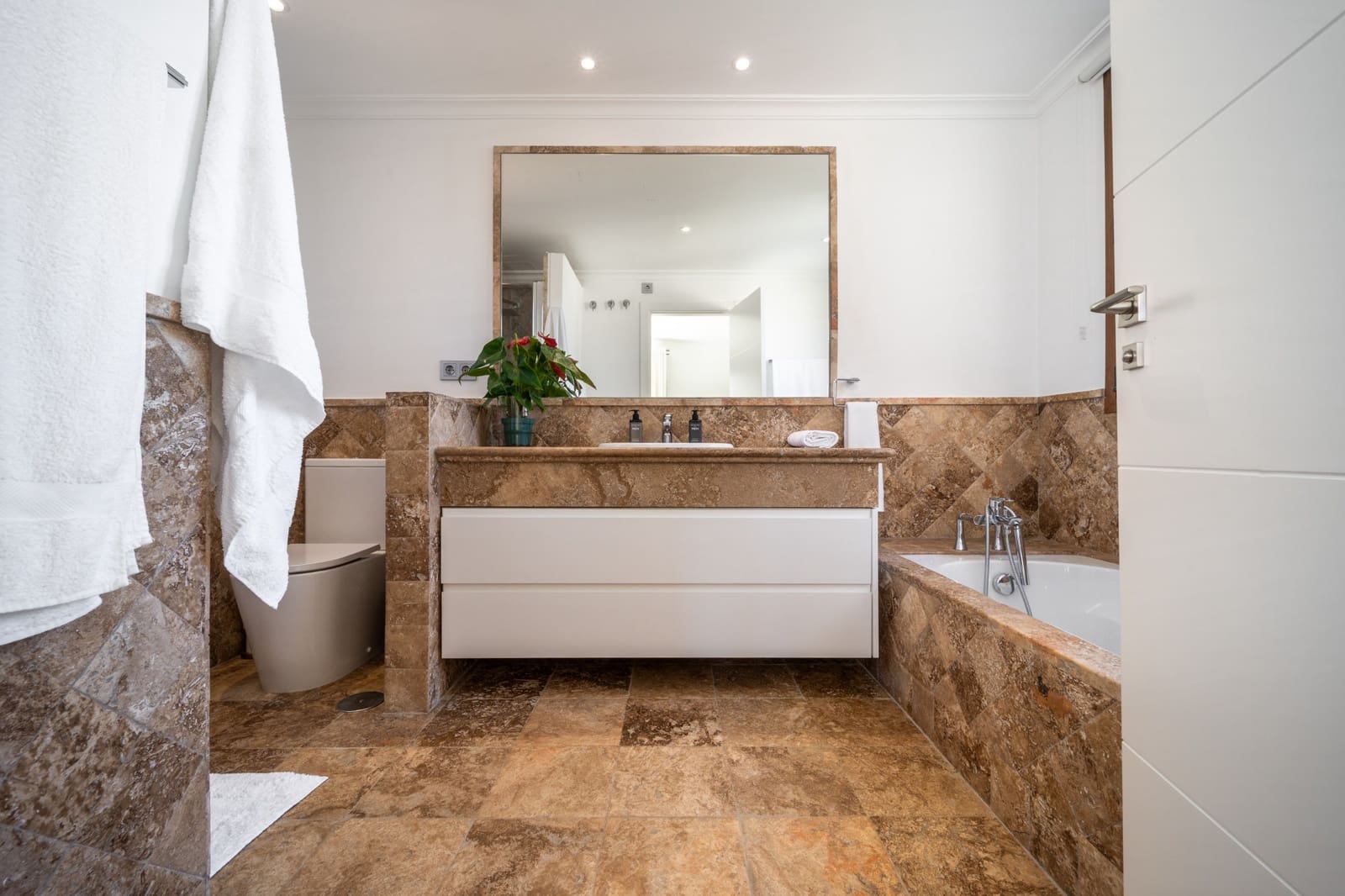 3 soverom Penthouse til salgs i Cancelada med svømmebasseng garasje - € 1 495 000 (Ref: 9337782)