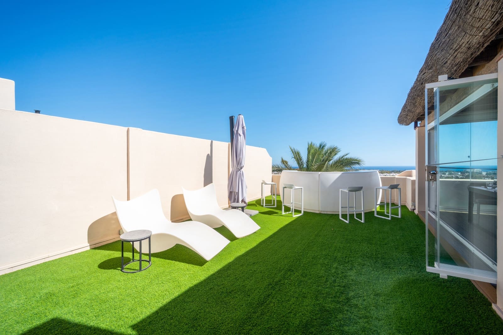 3 soverom Penthouse til salgs i Cancelada med svømmebasseng garasje - € 1 495 000 (Ref: 9337782)