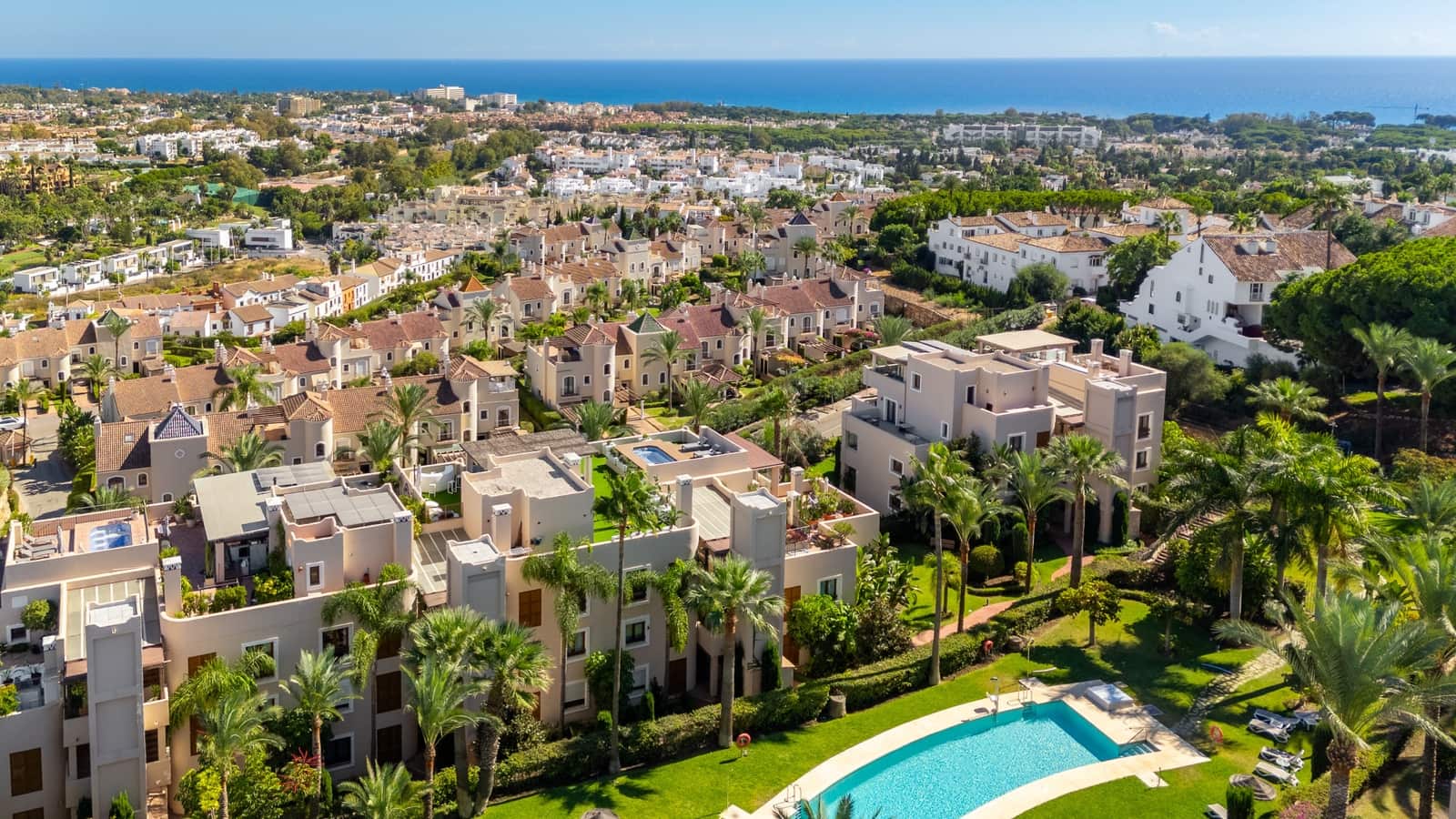 3 soverom Penthouse til salgs i Cancelada med svømmebasseng garasje - € 1 495 000 (Ref: 9337782)