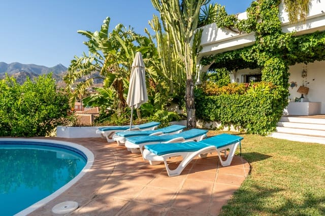 6 Zimmer Villa zu vermieten in Marbella mit Pool Garage - 6.800 € (Ref: 9339180)