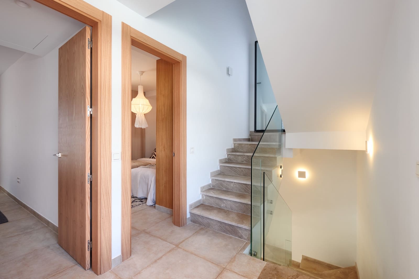 6 bedroom Villa for sale in Estepona with pool garage - € 1,875,000 (Ref: 9347102)